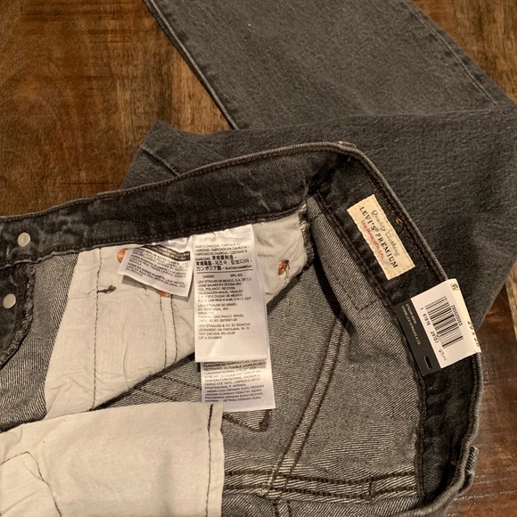 Levi’s 501 Skinny Jeans - Picture 7 of 7